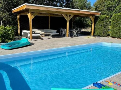 Holiday Home in Dordogne With Pool & Bubble Bath — Cahors — photo 2