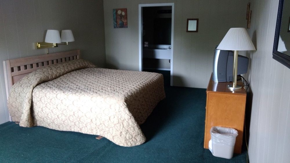 Table Rock Resorts At The Rocks Resort - photo 26