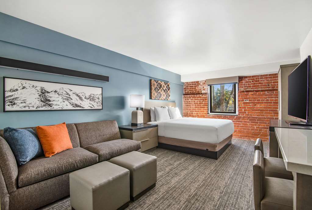 Hyatt House Sacramento Midtown - photo 34