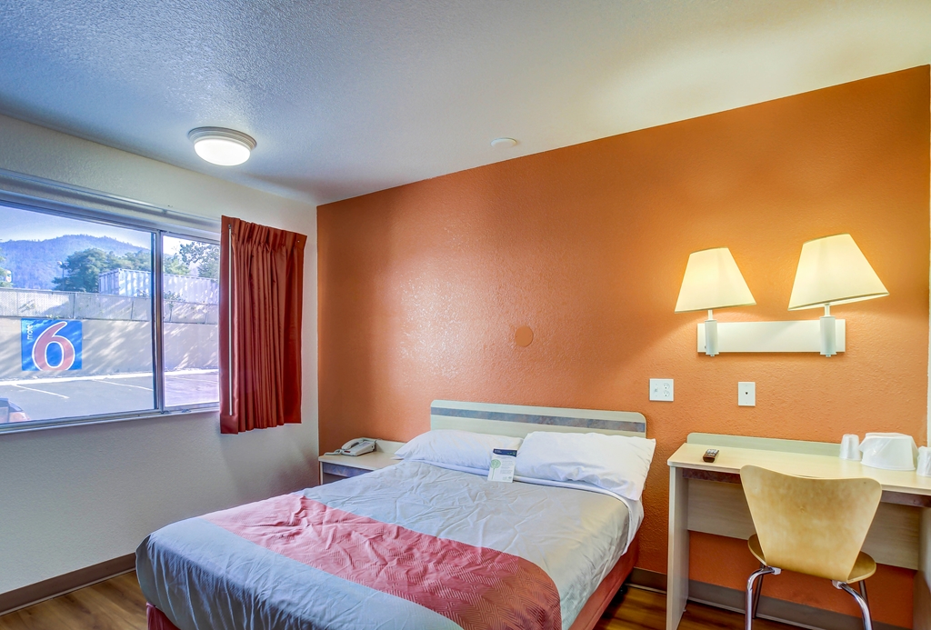 Motel 6 Grants Pass OR - photo 10
