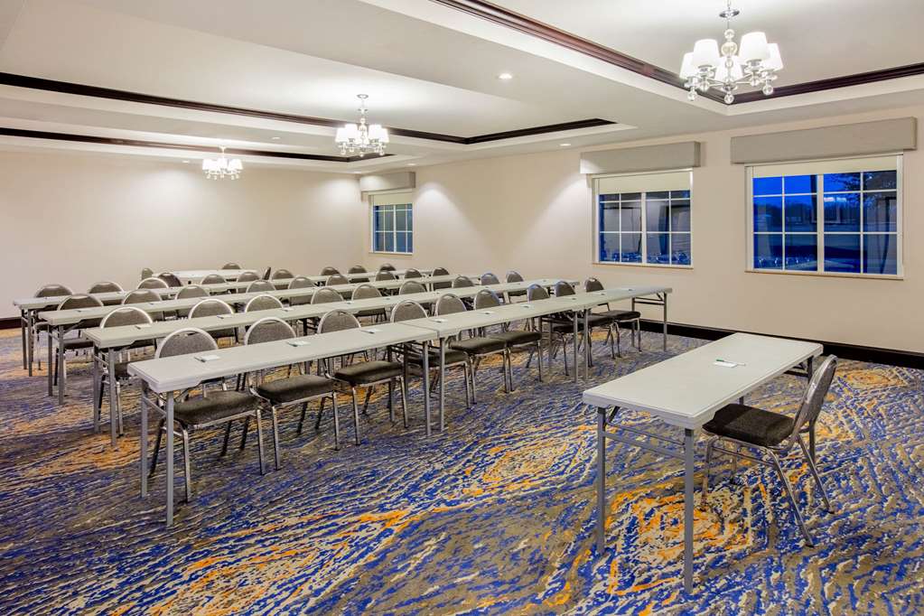 La Quinta Inn & Suites by Wyndham McKinney - photo 42
