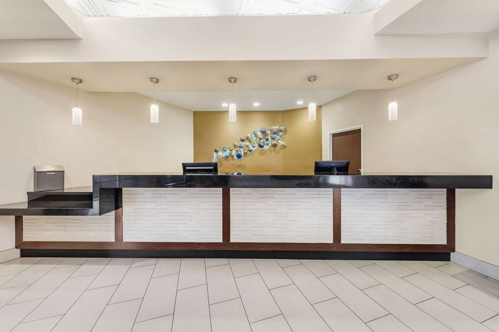 Best Western Plus Heritage Inn Ontario Rancho Cucamonga - photo 3