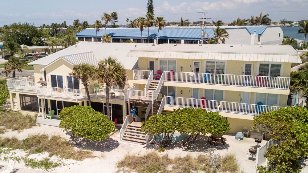 Beach House Resort 5 by RedAwning - photo 28
