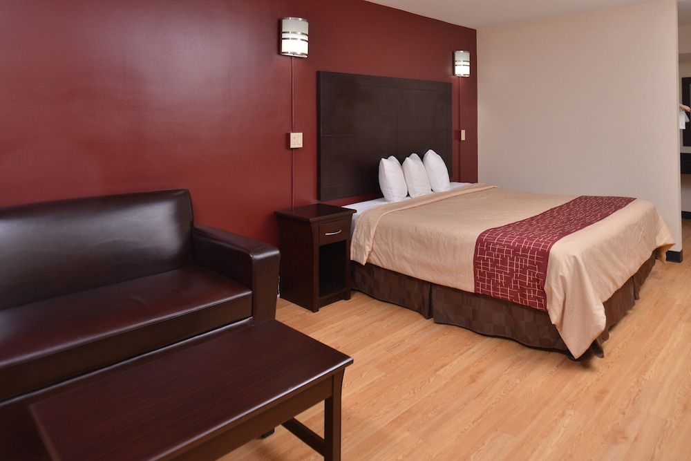 Red Roof Inn Van Horn - photo 9
