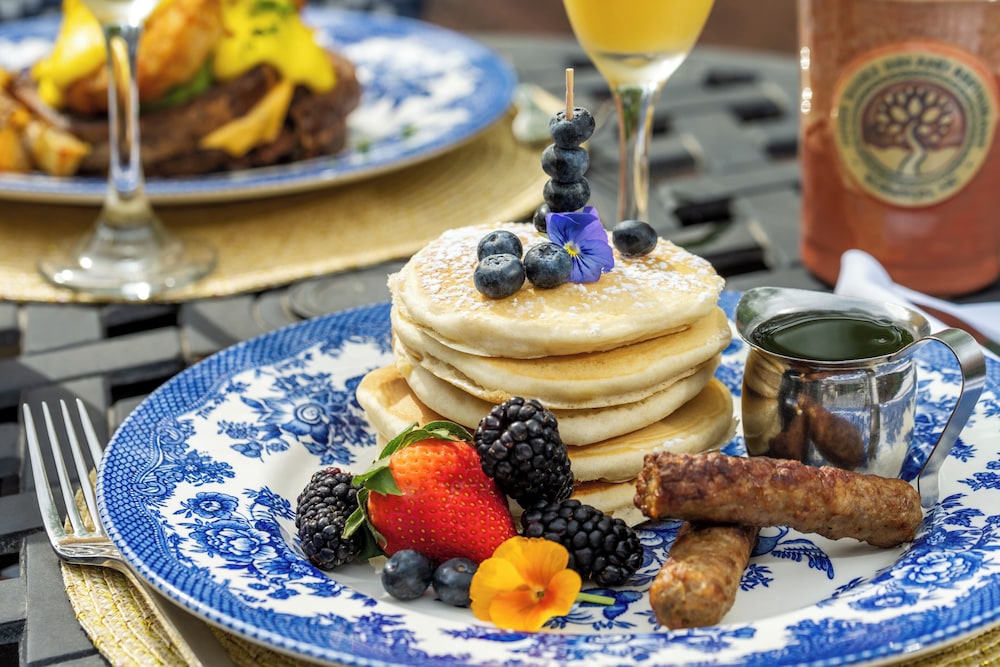 Inner Banks Inn - featured photo