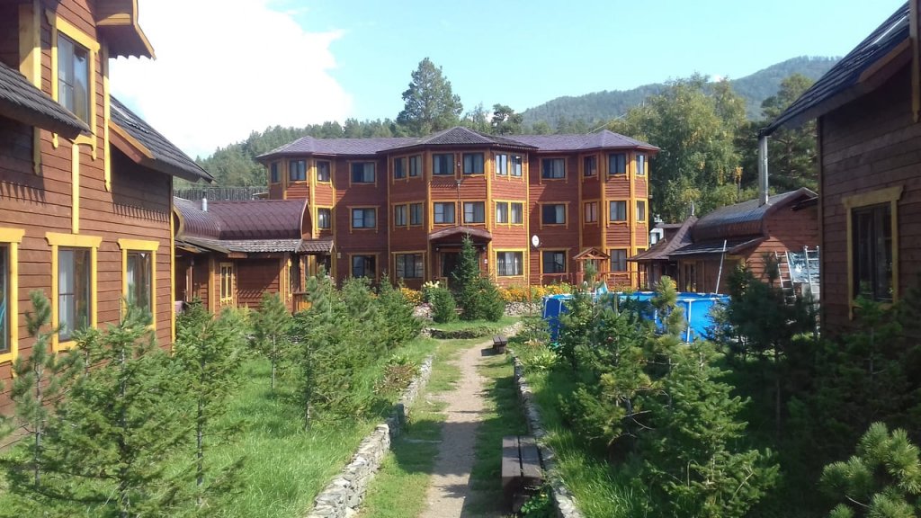 Altaiskaia Skazka - carbon neutral hotel in Unknown City