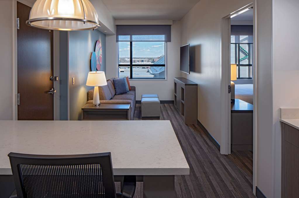 Hyatt House Indianapolis Downtown - photo 28
