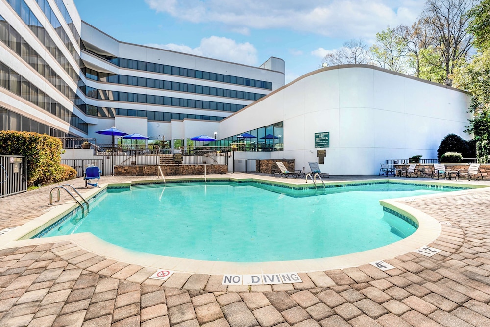 DoubleTree by Hilton South Charlotte Tyvola - photo 30