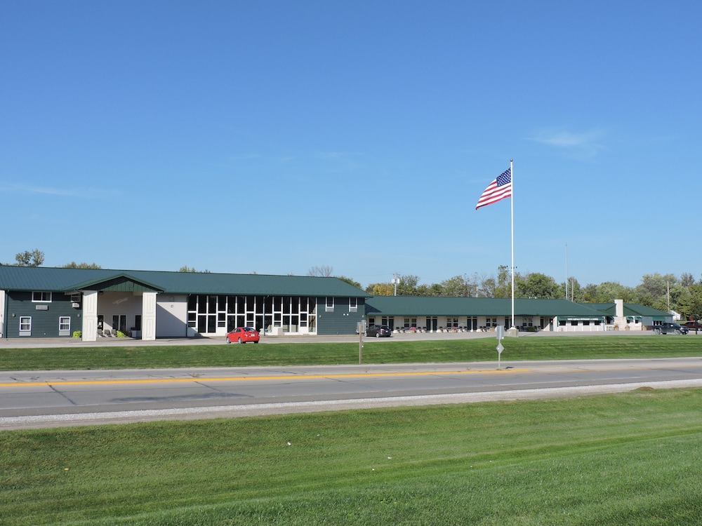 Indian Hills Inn & RV Park - photo 43