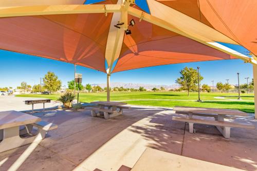 Gorgeous Las Vegas home with RV parking