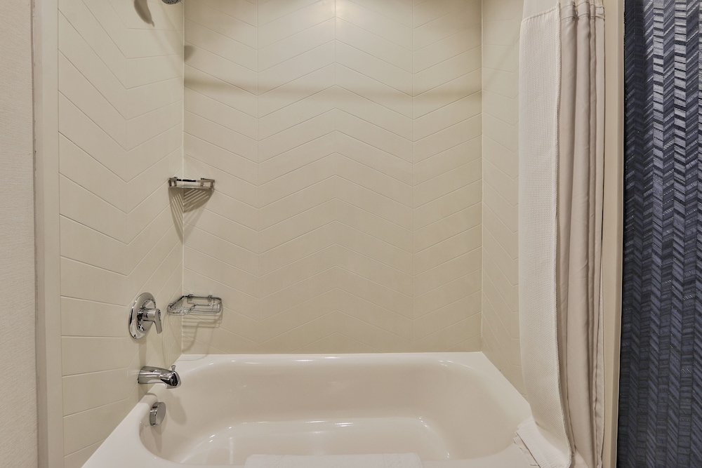 Fairfield Inn & Suites by Marriott Albuquerque North - photo 54