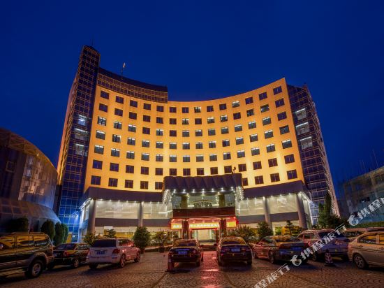 Huayuan Hotel — hotel in Zhaotong