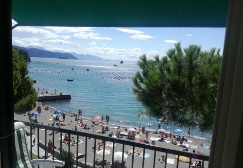 Olivo apartment with sea view — 4-Star Luxury Hotel in Portovenere, Italy