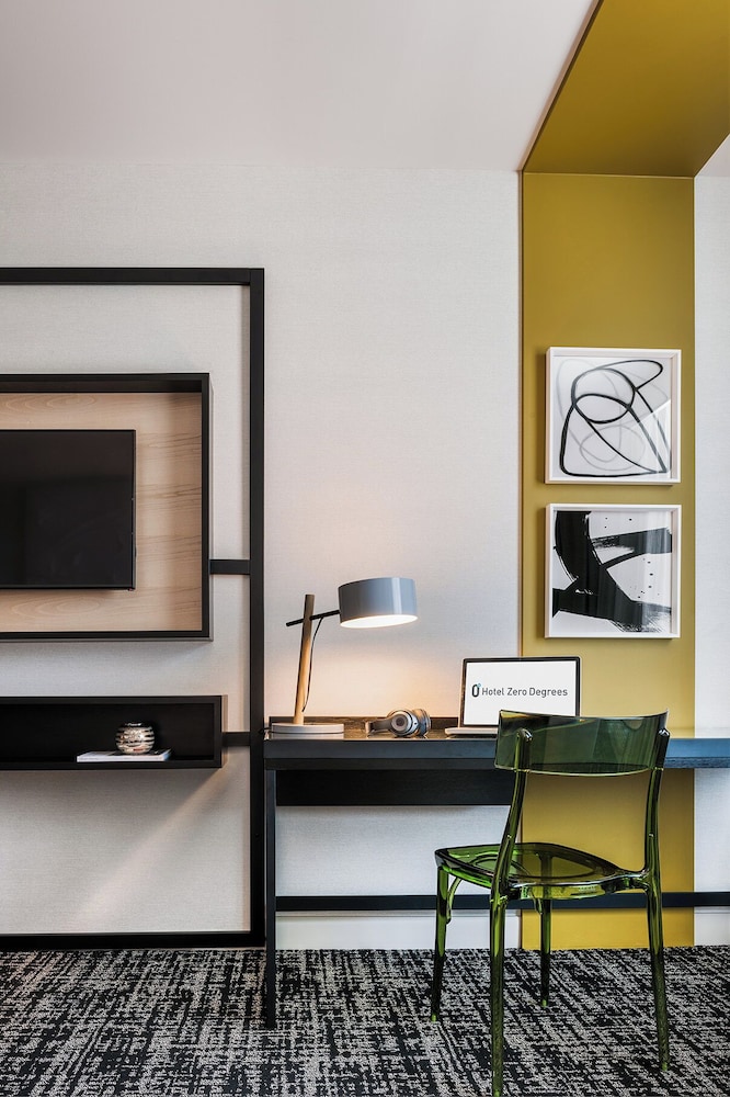 Hotel Zero Degrees Danbury - photo 13