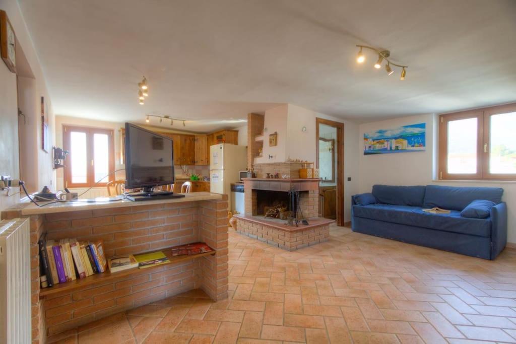 Appartamento O Dependance Soluzioni Abitative a Pochi Passi Dal Mare — hotel in Formia
