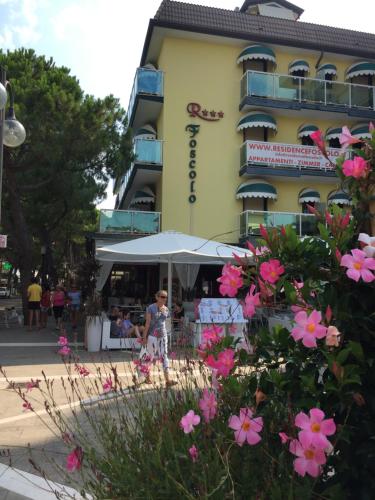 Appartamenti Jesolo da Monica Foscolo — 4-Star Luxury Hotel in Lido Di Jesolo, Italy