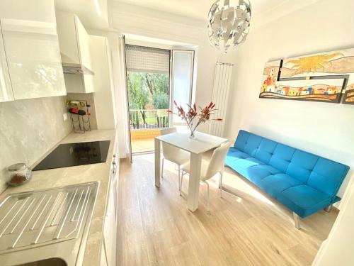 Federico's House Eleganza e stile in via Anselmo da Baggio — 4-Star Luxury Hotel in Milan, Italy