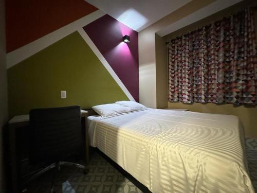 Moon Hotel Brooklyn - photo 10