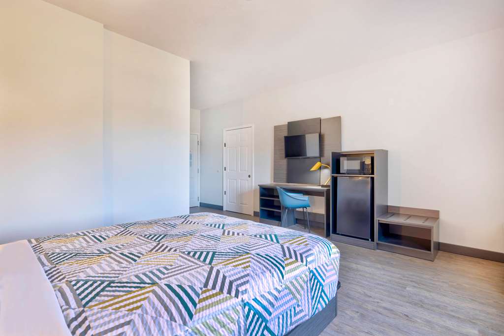 Motel6 Norman OK - photo 6