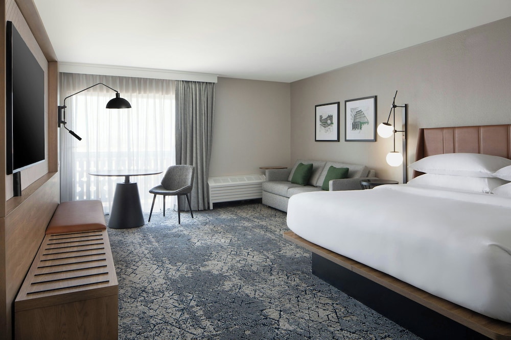 Sheraton Westport Chalet Hotel St. Louis - photo 23