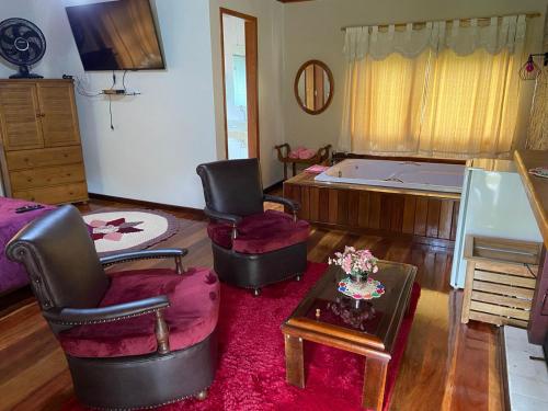 Sítio Recanto do Araçá - carbon neutral hotel in Maua