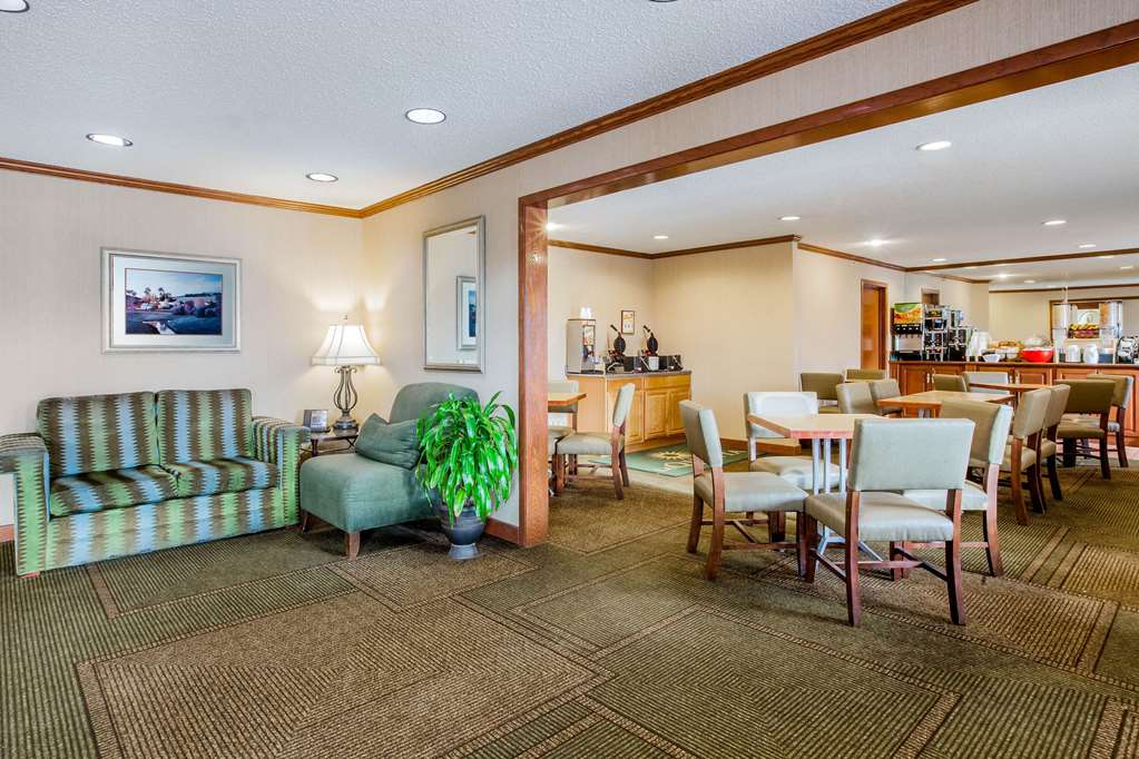La Quinta Inn by Wyndham Detroit Southgate - photo 27