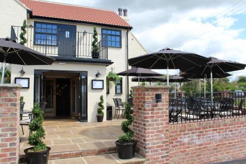 Blue Bell Country Inn — hotel in Knaresborough
