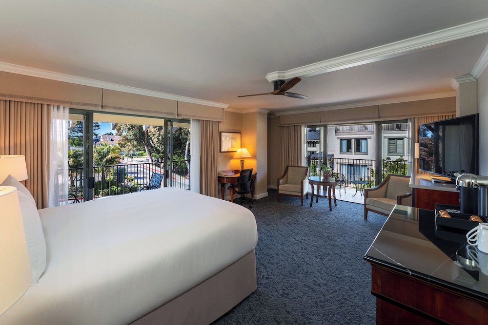 Monterey Plaza Hotel & Spa - photo 41