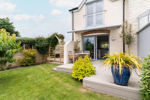 Host & Stay Blue Waters in Weymouth, United Kingdom