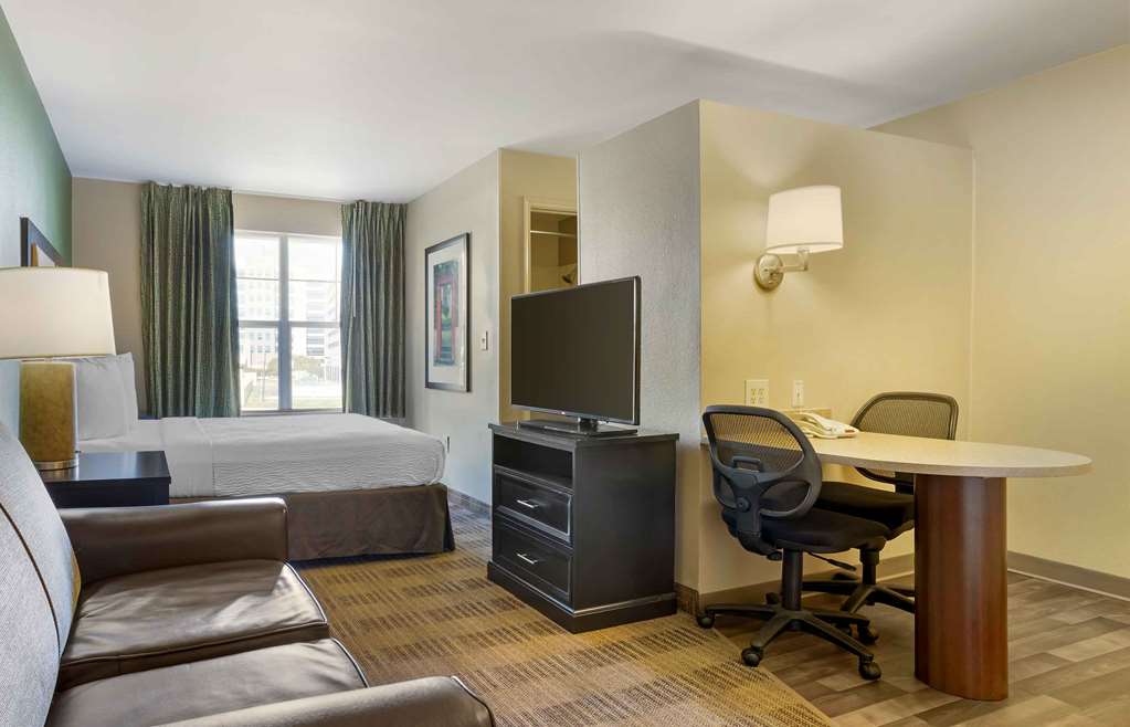Extended Stay America Suites Houston Med Ctr Braeswood Bl - photo 20