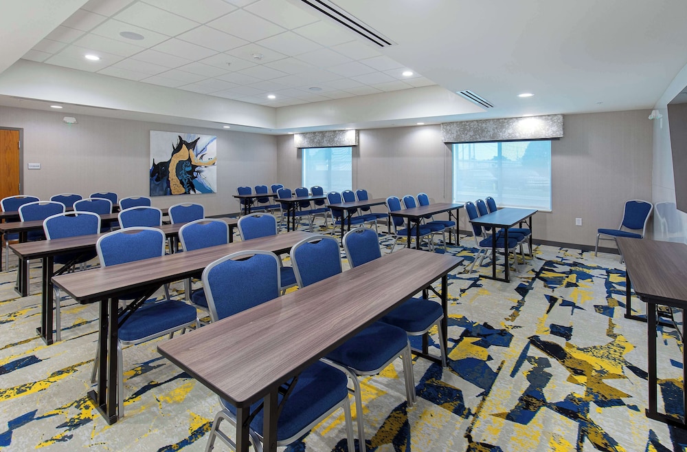 Hampton Inn by Hilton Albertville - photo 22