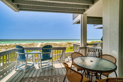 Gulf Front Property in Hidden Cove Unit 2 on Holmes Beach in Holmes Beach, United States