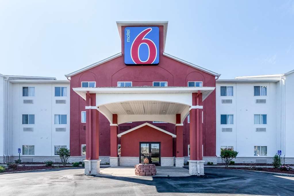 Motel 6 Indianapolis IN Southport - photo 3
