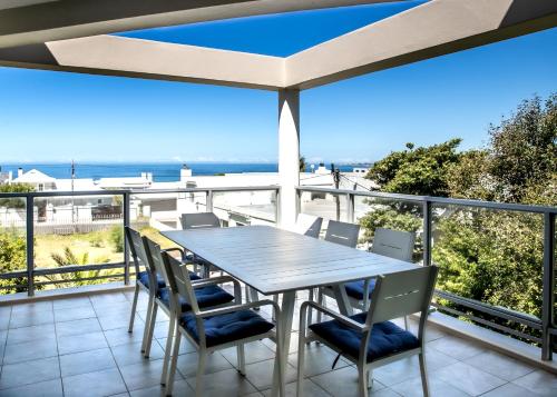 Son & Saffier in Hermanus, South Africa