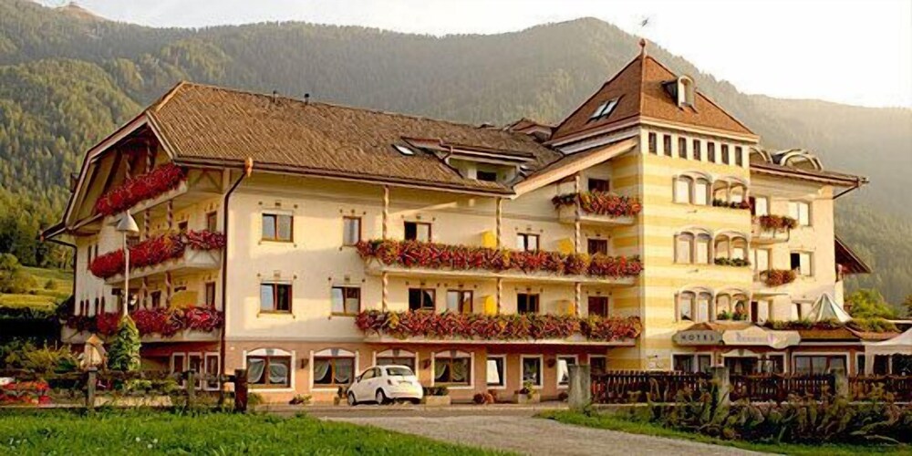 Hotel Reipertingerhof in Brunico, Italy