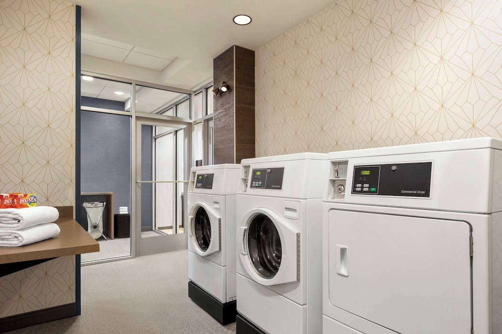 Home2 Suites by Hilton York - photo 29
