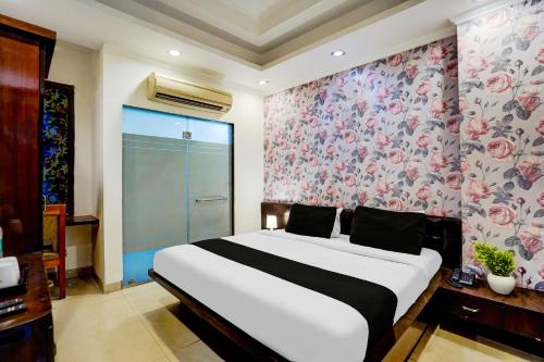 Hotel O Sector 5 Ghaziabad in Ghaziabad, India
