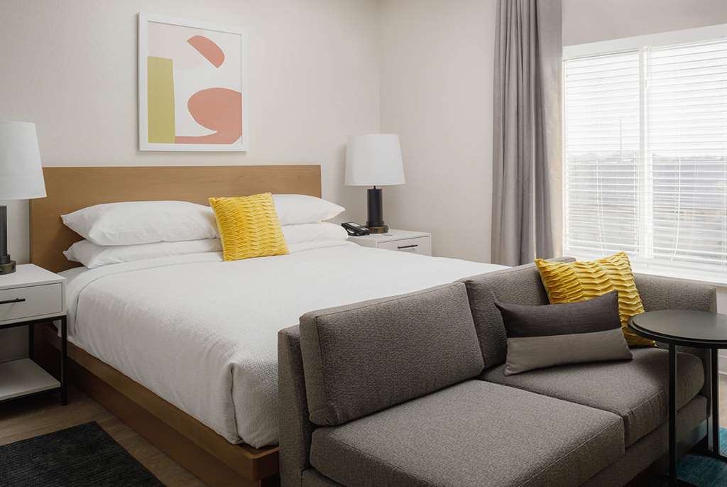 WaterWalk Extended Stay by Wyndham Huntsville - photo 21