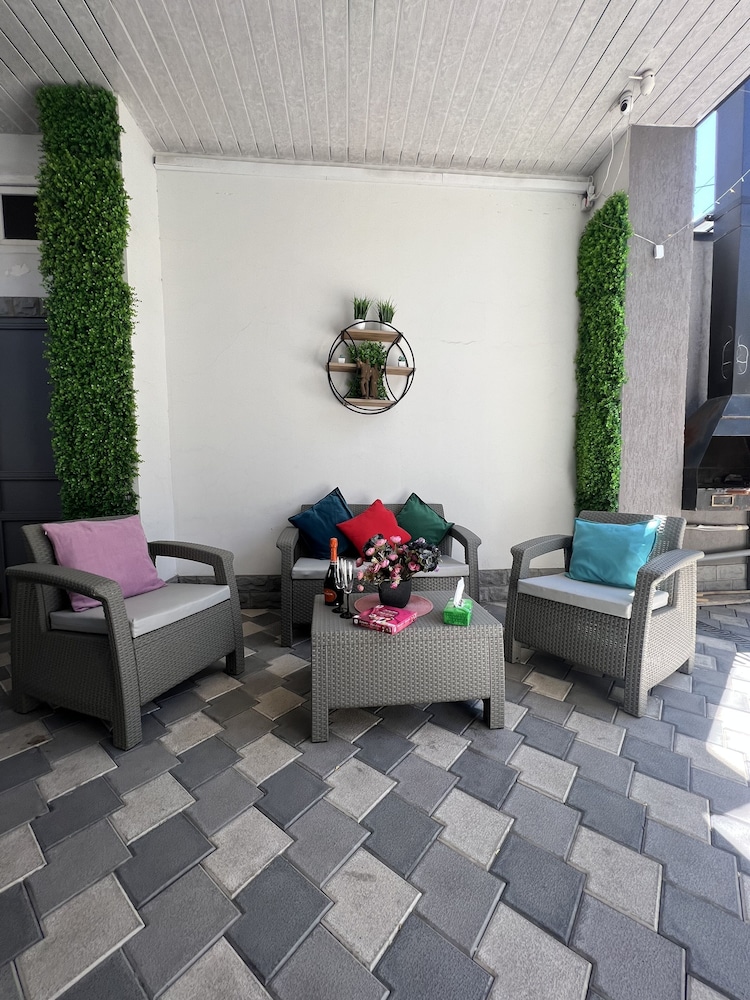 Comfortable Apartment Комфортные Апартаменты Self Check In — 4-Star Luxury Hotel in Yerevan, Armenia