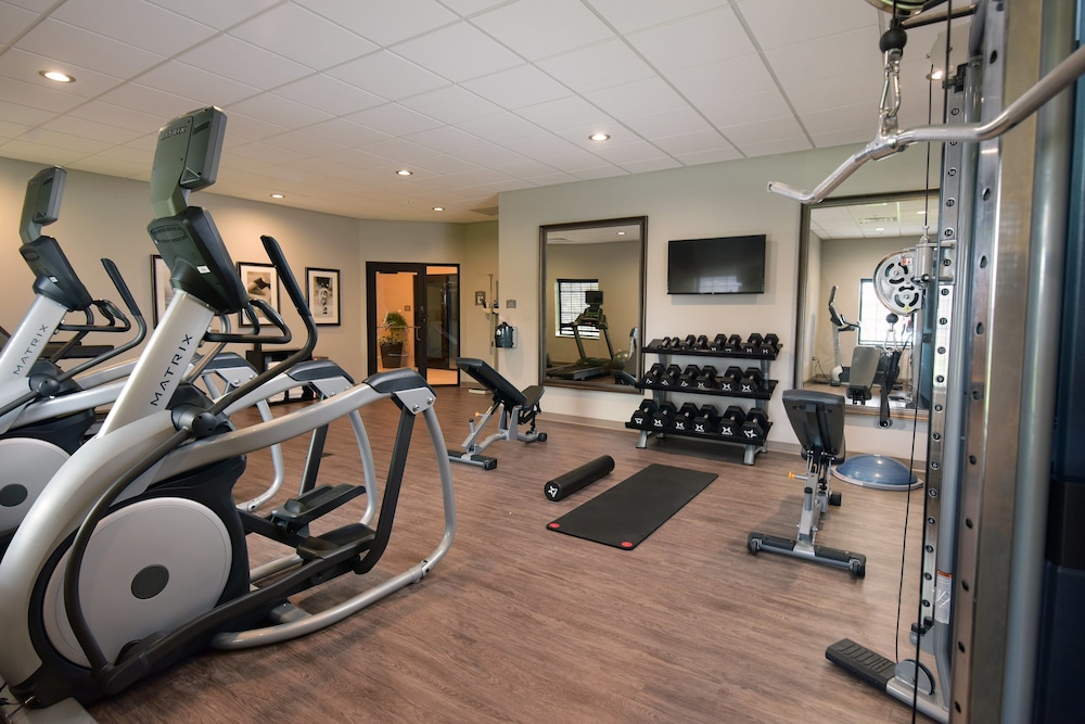 Staybridge Suites Wisconsin Dells Lake Delton by IHG - photo 30