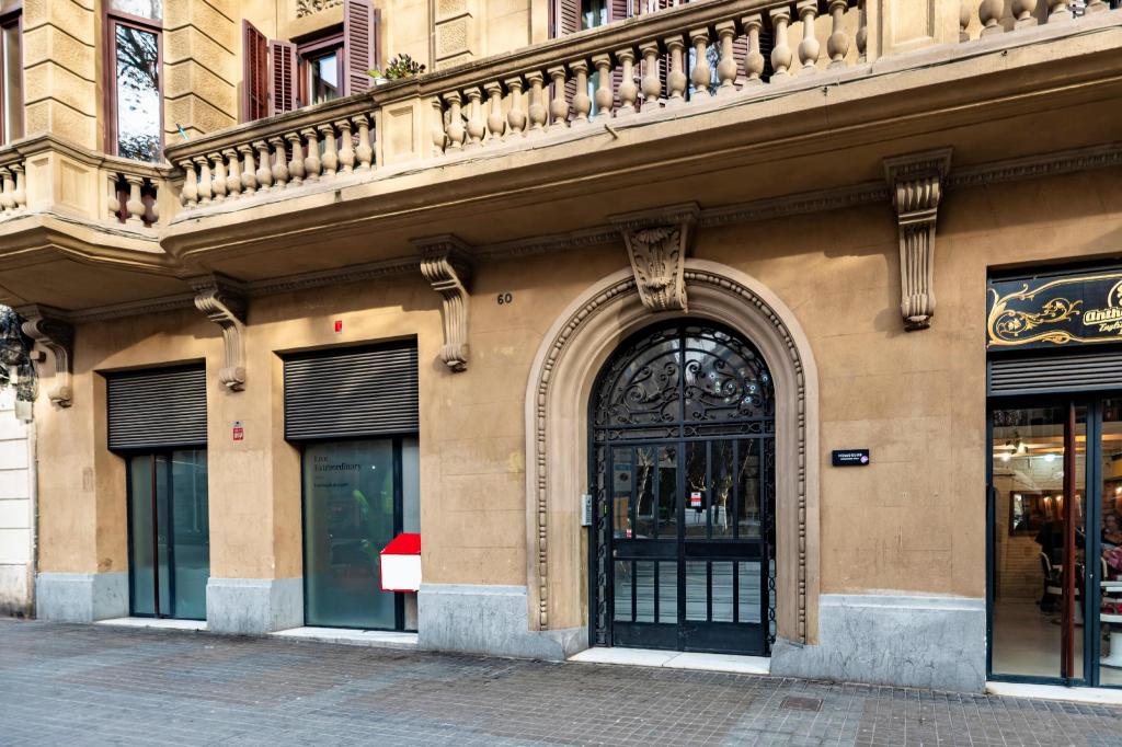 Caterina Universitat — Barcelona — photo 4