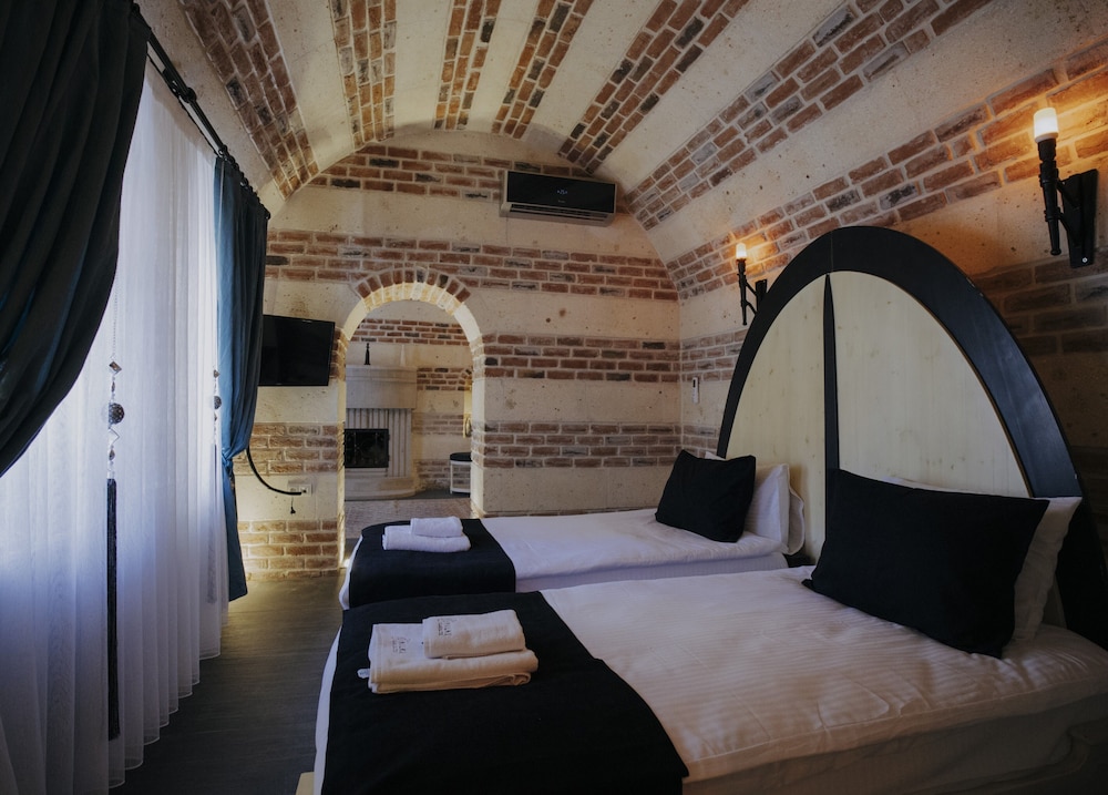 Yilki Cave Suites — Uerguep — photo 4