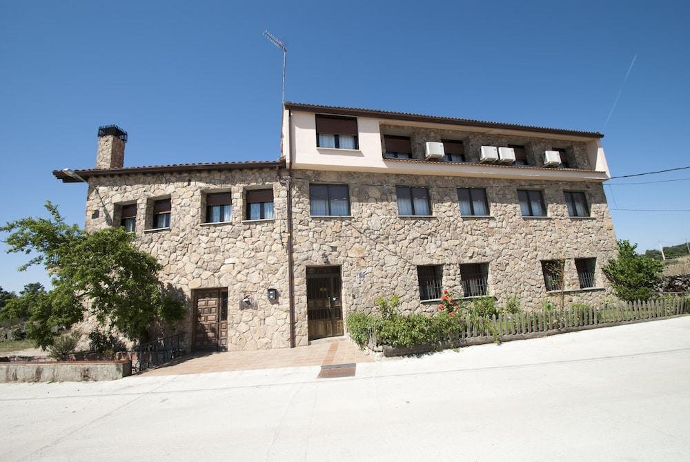 Hotel Rural Los Arribes pet-friendly hotel Moralina