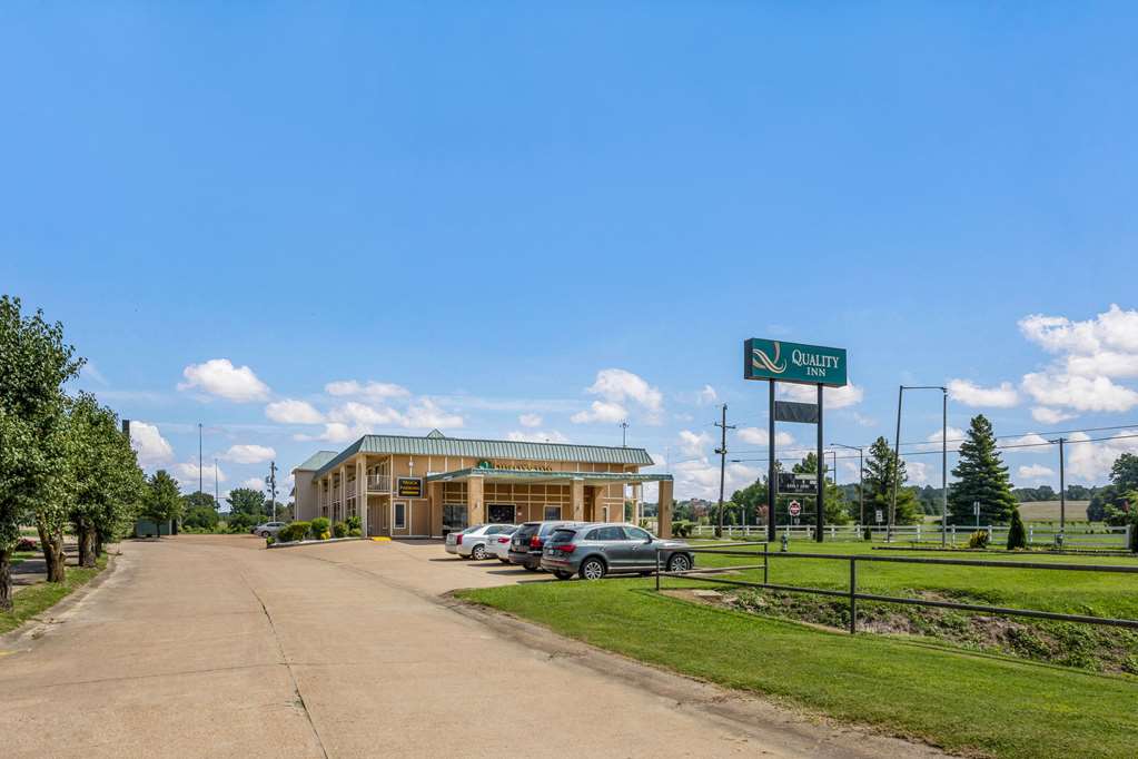 Quality Inn Forrest City I 40 - photo 2