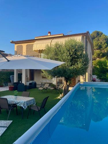 Villa Nasus — 4-Star Luxury Hotel in Carini, Italy