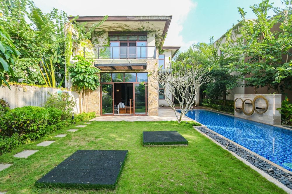 Wanningnanyanwanhaiyabieshuhotel in Wanning, People's Republic of China