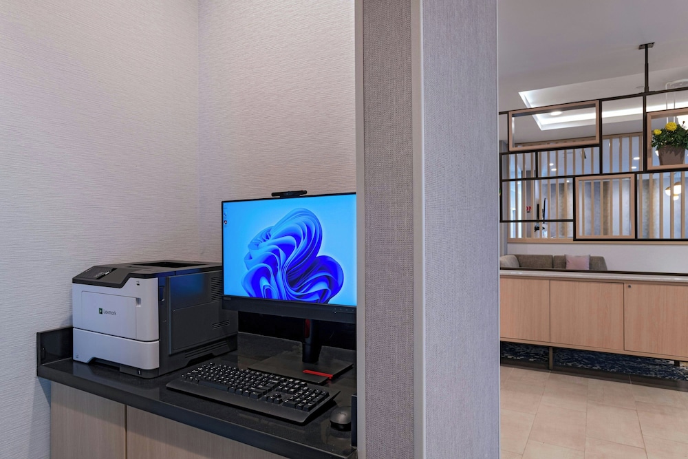 TownePlace Suites by Marriott Houston Tomball - photo 13