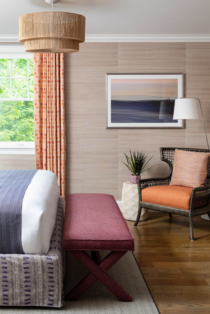 The Sydney The Edgartown Collection - photo 8