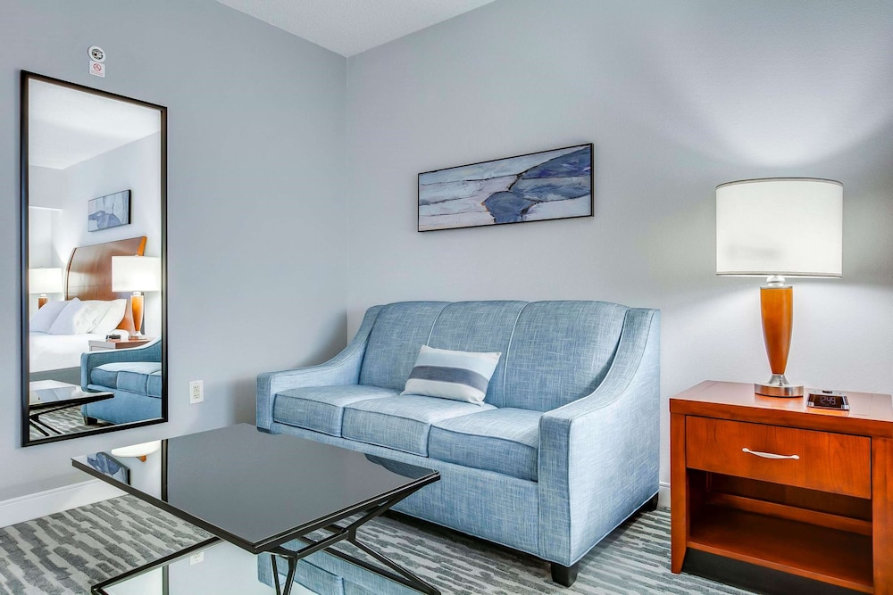 Hilton Garden Inn Louisville Northeast - photo 42