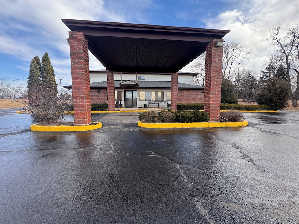 Baymont Inn & Suites by Wyndham Richmond - photo 20